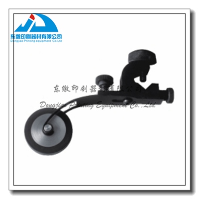 SM102 Table Runner